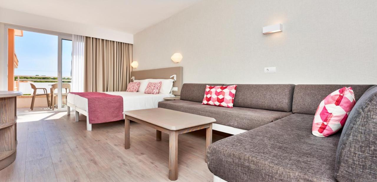 Insotel Cala Mandia Resort Eksteriør billede