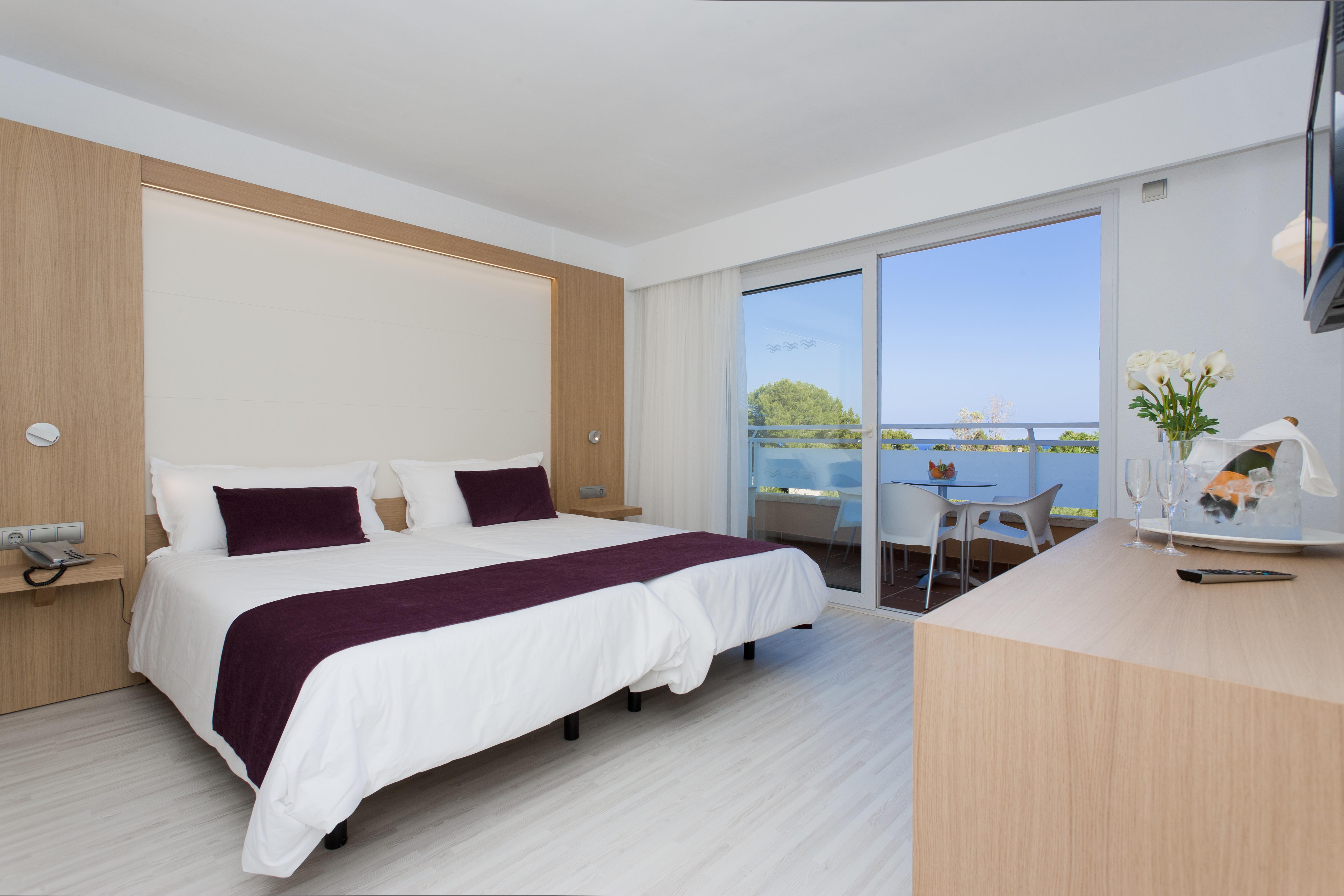 Insotel Cala Mandia Resort Eksteriør billede